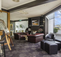 The Commodore - Accommodation Melbourne