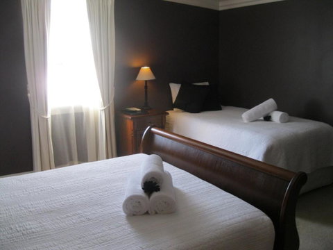 Heritage Guesthouse - Accommodation Melbourne 2
