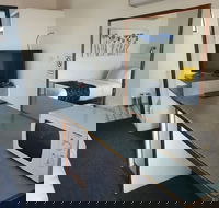 Budget on the Lake - Accommodation Melbourne