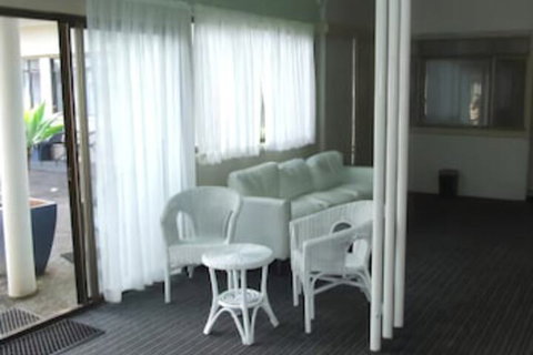 Aquarius Motel Belmont - Accommodation Melbourne 1