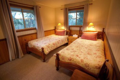 Accommodation Creek Cottages - Accommodation Melbourne 0