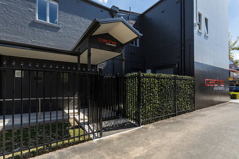 Cache Accommodation - Accommodation Melbourne 1