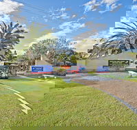 Acclaim Pine Grove Holiday Park - Accommodation Melbourne