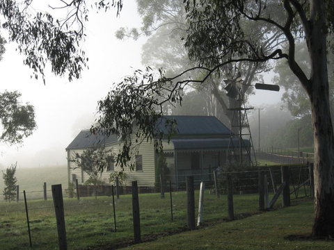Belvoir B & B Cottages - Accommodation Melbourne 3