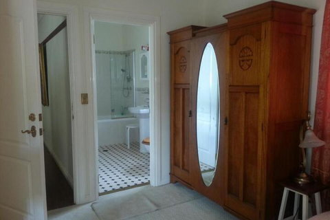 Grove Manor - Accommodation Melbourne 5