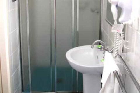 Gabriel Motor Inn - Melbourne 4u 4