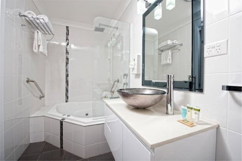 Dolphin Shores - Accommodation Melbourne 5