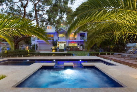 Silver Waters Bed & Breakfast - Accommodation Melbourne 1