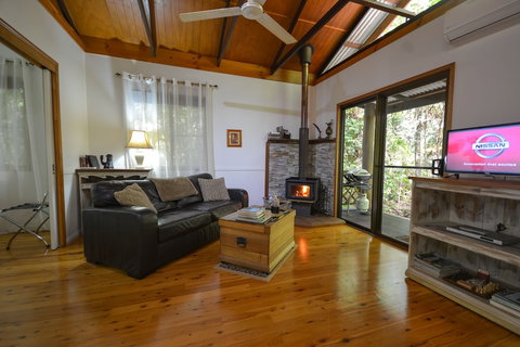 Crater Lakes Rainforest Cottages - Accommodation Melbourne 5