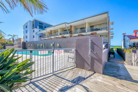 On The Beach Resort Bribie Island - Accommodation Melbourne 3