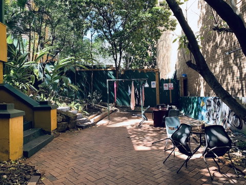 Yellow Submarine Backpackers - Accommodation Melbourne 4