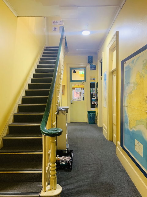 Yellow Submarine Backpackers - Accommodation Melbourne 3