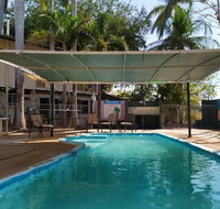 Palm Court Budget Motel Hostel/Backpackers - Accommodation Melbourne