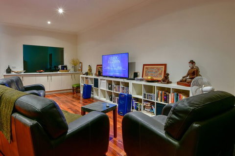Crossroads Ecomotel - Accommodation Melbourne 7