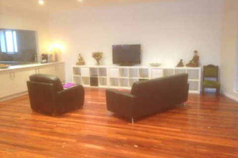 Crossroads Ecomotel - Accommodation Melbourne 6