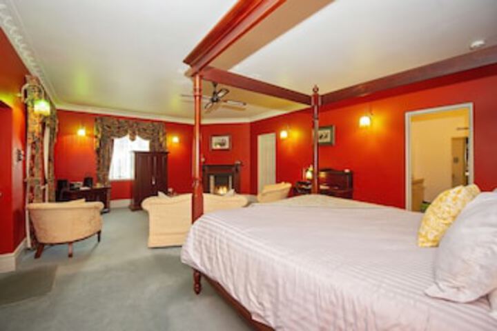 Tiri ACT Accommodation Melbourne