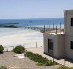 Cliff House Beachfront Villas - Accommodation Melbourne