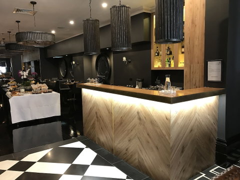 Macquarie Manor - Accommodation Melbourne 6