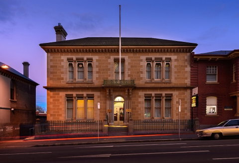 Macquarie Manor - Accommodation Melbourne 1