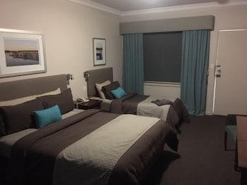Pastoral Hotel Motel - Accommodation Melbourne 1