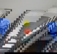 The Black Sparrow - Accommodation Melbourne