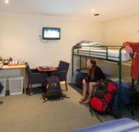 Adventure Backpackers Port Lincoln - Accommodation Melbourne