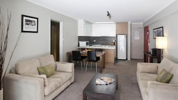 Altitude Apartments - Accommodation Melbourne 5