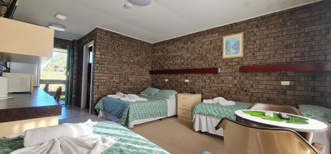 Sussex Inlet Motel - Accommodation Melbourne 0
