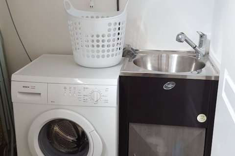 By The Beach B&B And Apartments - Accommodation Melbourne 3