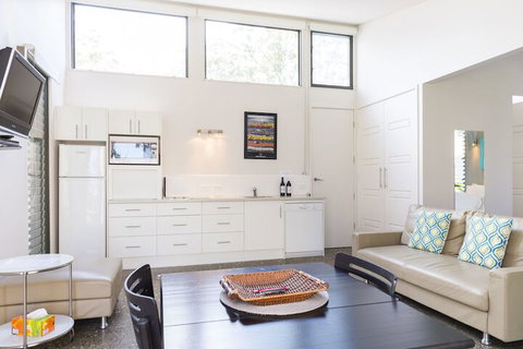 By The Beach B&B And Apartments - Accommodation Melbourne 4
