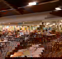 Bribie Island Hotel - Accommodation Melbourne