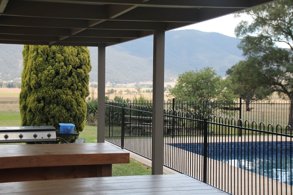 Nariel Valley ACT Accommodation Melbourne