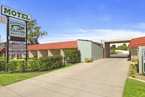 Country Capital Motel - Accommodation Melbourne 1