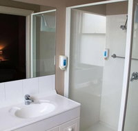 Sporties Hotel - Accommodation Melbourne