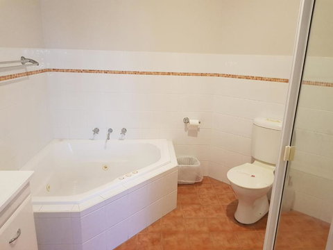 Flexi 3 At Belmont - Accommodation Melbourne 2
