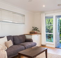 Surf Side Retreat - Accommodation Melbourne