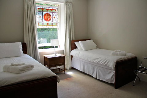 Old Bishops Quarters Hobart - Accommodation Melbourne 1