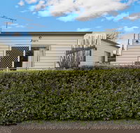 Lake Hamilton Motor Village  Caravan Park - Accommodation Melbourne