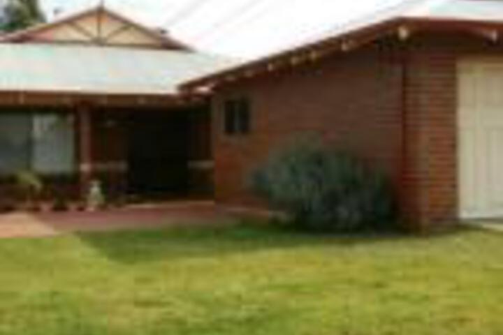 Applecross WA Accommodation Melbourne