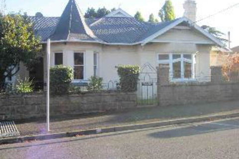 Hobart Gables - Accommodation Melbourne 0