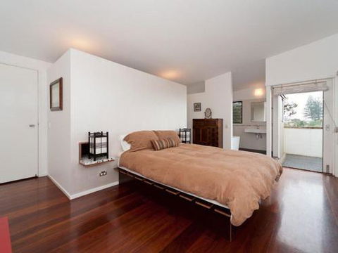 Aquila - Accommodation Melbourne 0