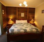 Halls Gap Log Cabins