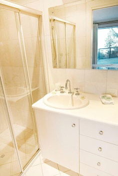 Baudin House - Accommodation Melbourne 0