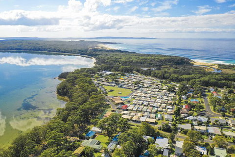 Lakeside Cabins & Holiday Village - Accommodation Melbourne 1