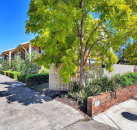 Lake Wendouree Apartments on Grove St - Accommodation Melbourne