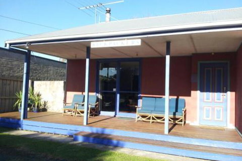 Anglesea Backpackers - Accommodation Melbourne 0