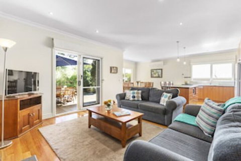 Tranquility In Cowes - Rejuvenate Stays - Accommodation Melbourne 0