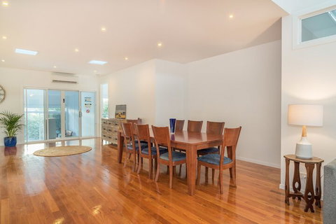Currawong Close - Rejuvenate Stays - Accommodation Melbourne 7