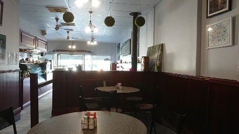 The Rustic Coffee Lounge - Accommodation Melbourne 0