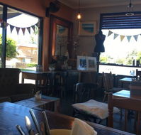 Two Birds Gallery Cafe - Accommodation Melbourne